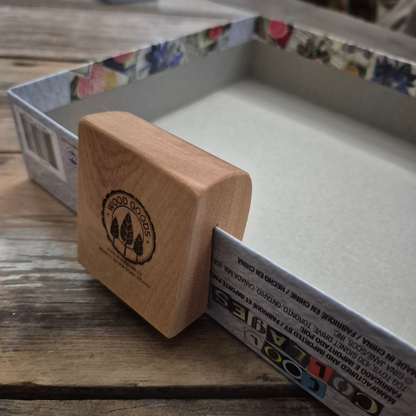 Puzzle Box Lid Stand